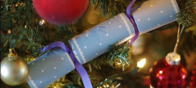 The custom and origins of Christmas crackers