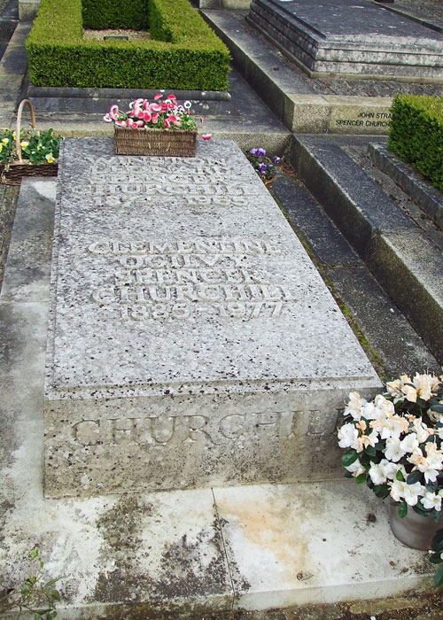 Churchill's Grave - A Bit About Britain