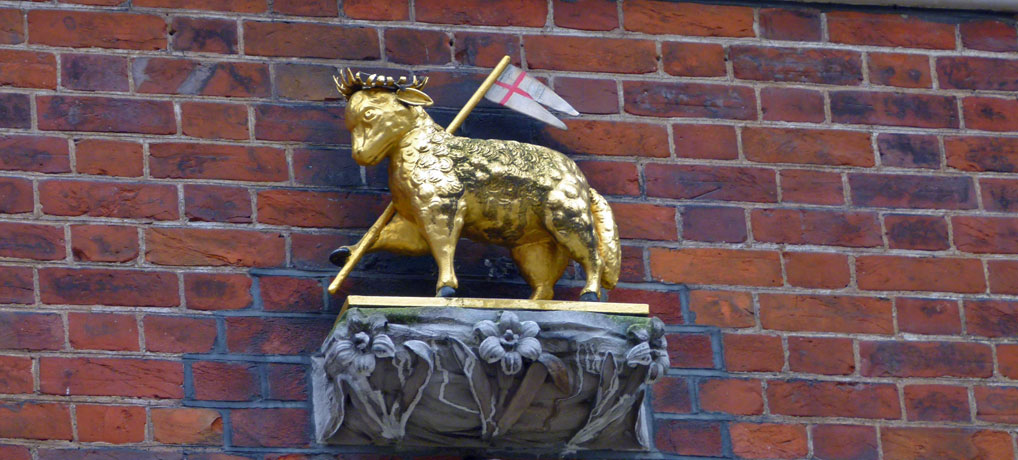 Lamb and Flag, paschal lamb, Agnus Dei, Lamb of God, Middle Temple, Knights Templar