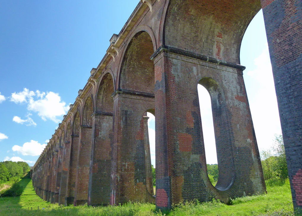 OUSE VALLEY VIADUCT - A Bit About Britain